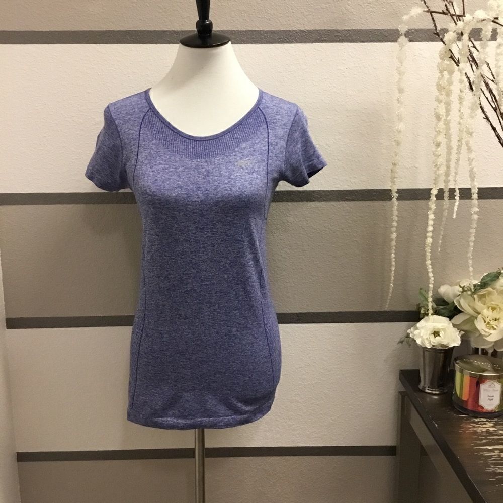 NIKE Dri-fit knit Top